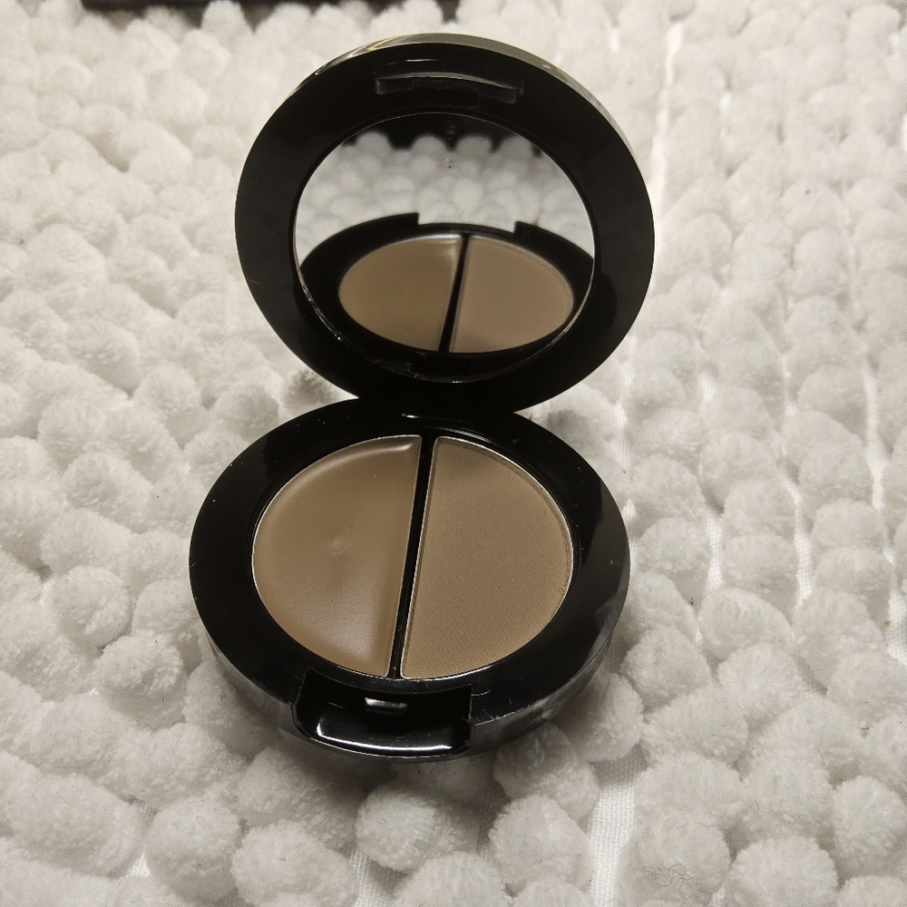 mally Believable Brows in Taupe